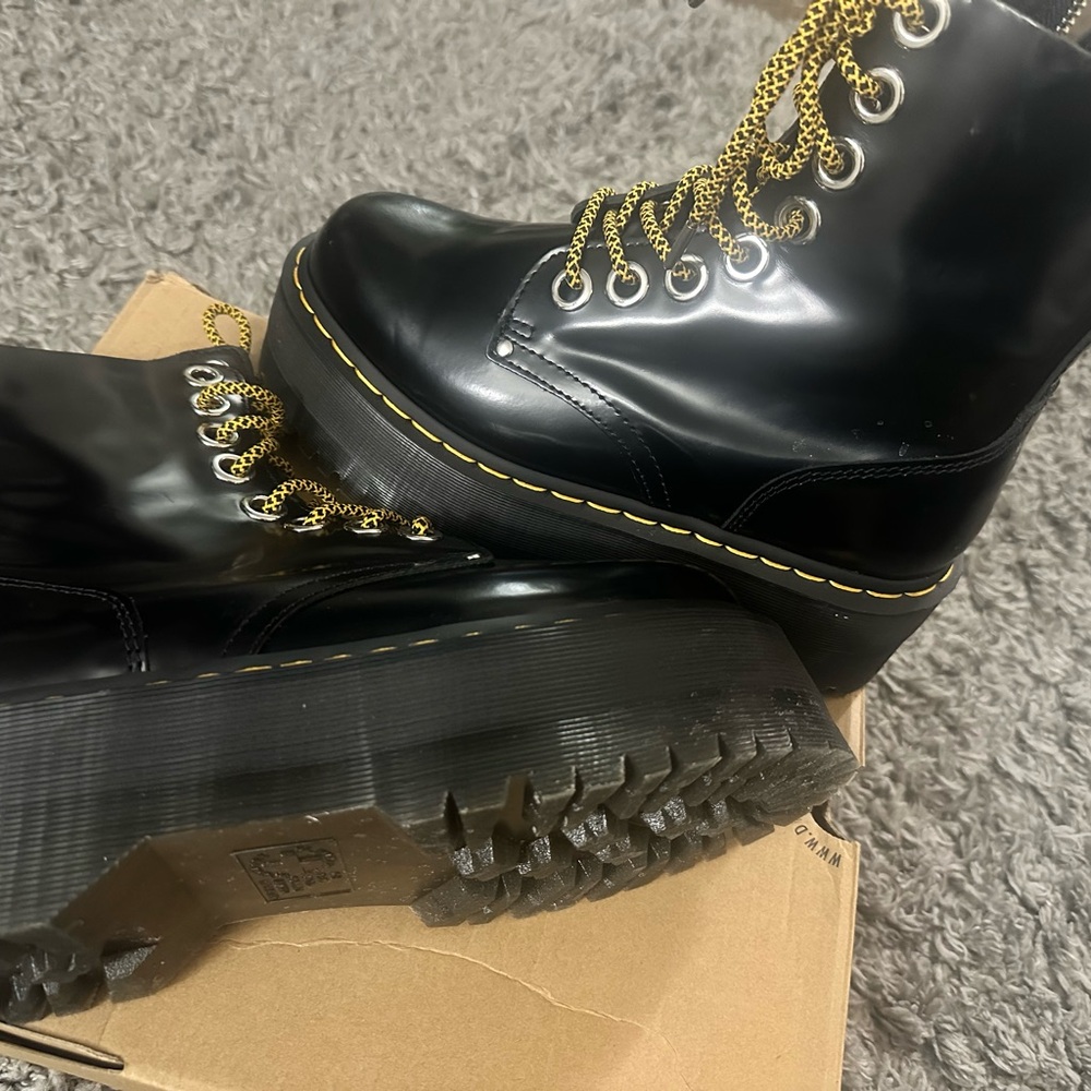 Jadon Max DrMarten Boots with Gold Laces